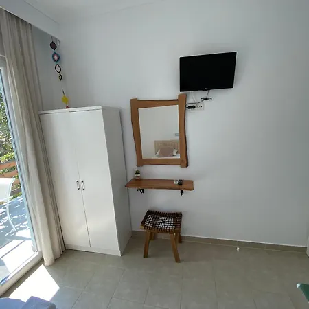 Apartment Delikos House *