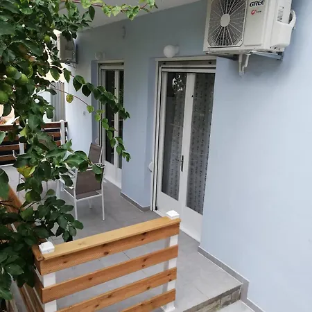 Apartament Delikos House